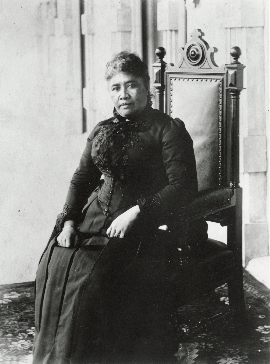Honoring Queen Liliʻuokalani: Hawaiian Sovereignty, Music, and the Power of Hoʻololi