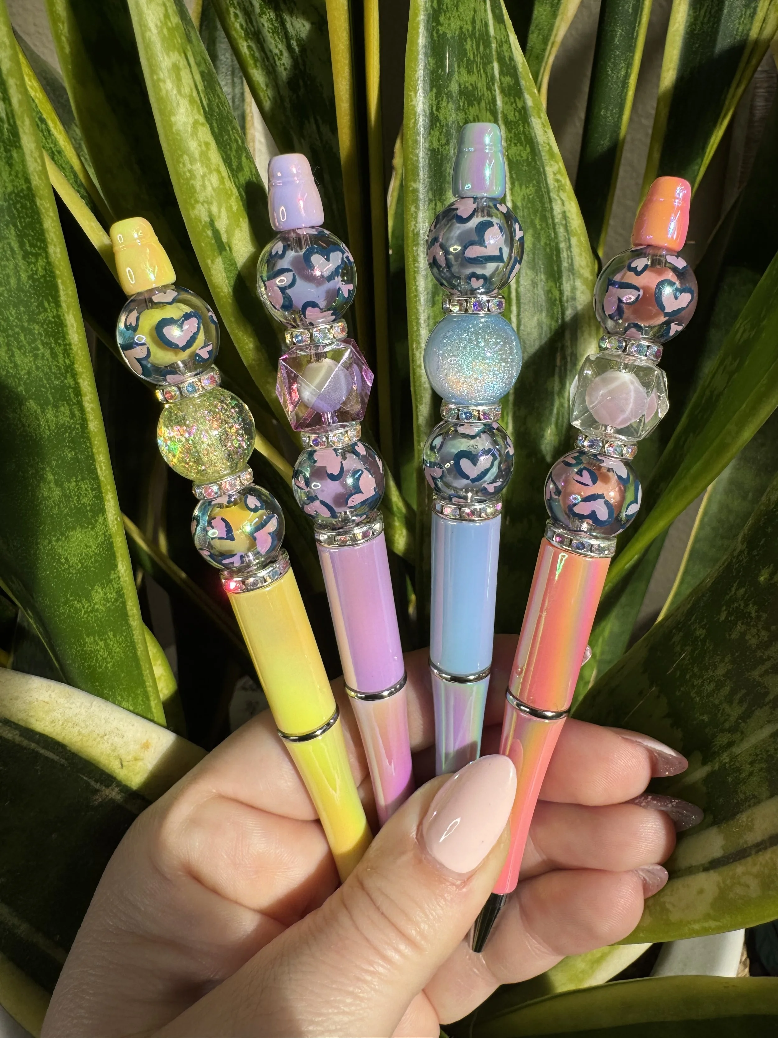 LEOPARD HEARTS TRIO'S