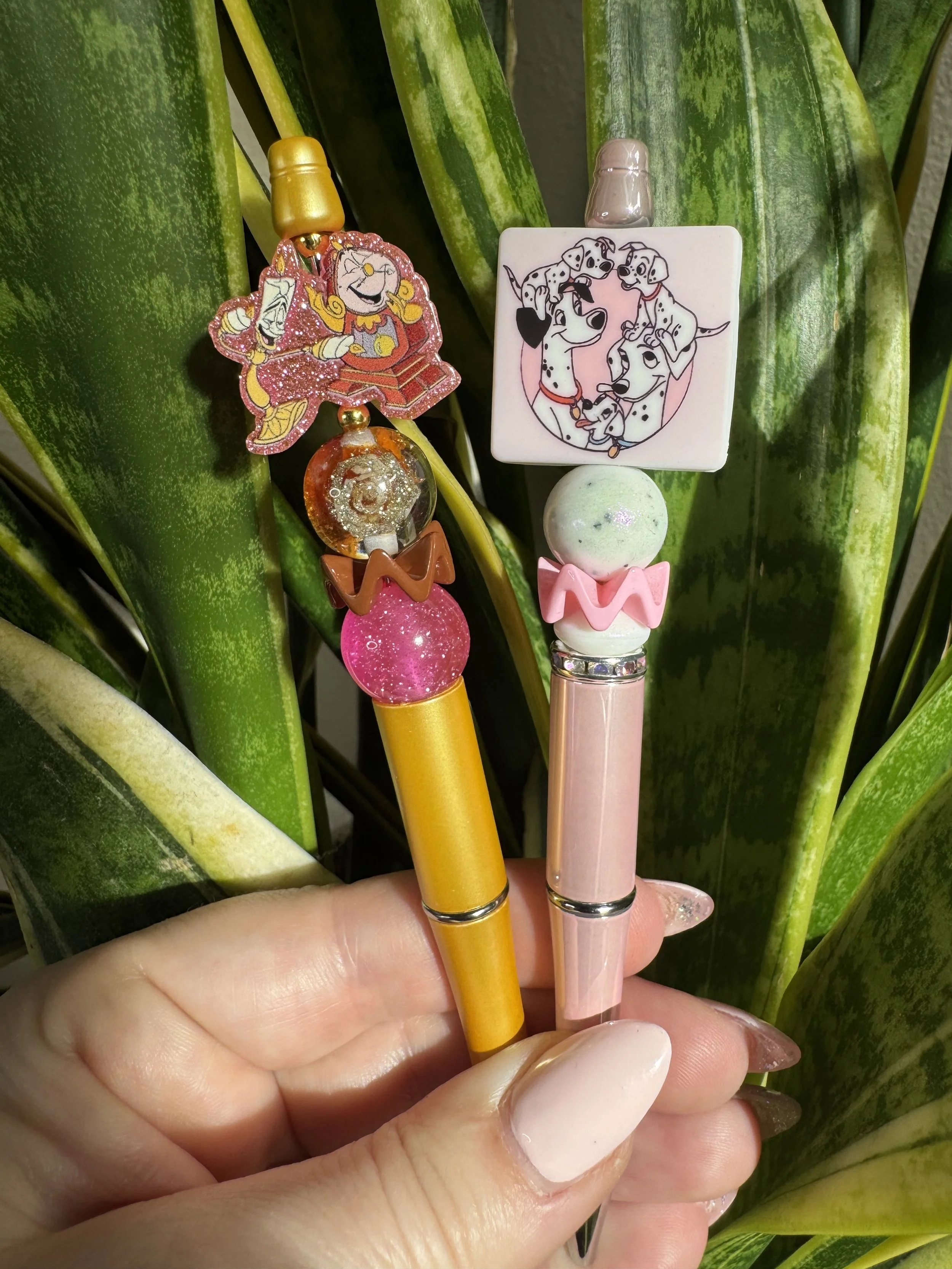 MAGICAL CLOCK & CANDLE, SPOTTED DOGS