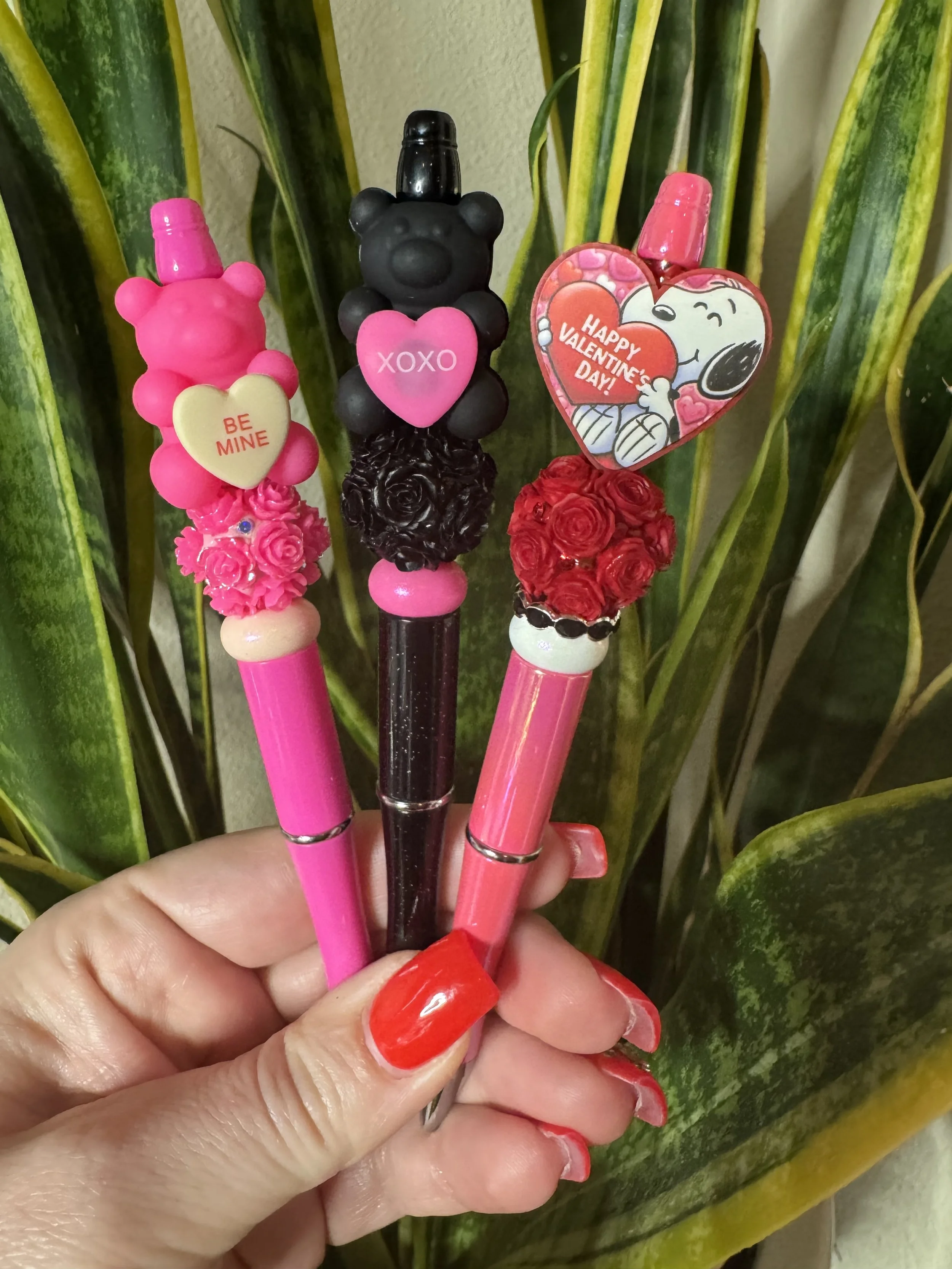 BE MINE PINK GUMMY BEAR, XOXO BLACK GUMMY BEAR, SNOOP VDAY