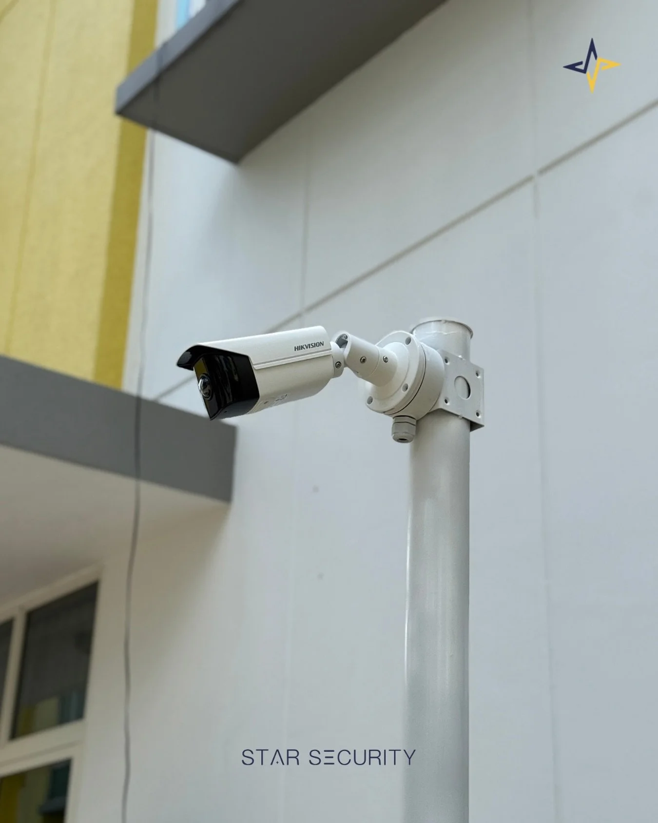 Project Highlight: Perimeter Protection for a Residential Estate
Product: Hikvision 4MP Super Wide Angle Fixed Bullet Network Camera
Powered by: @hikvision 

Keep your estate secure with crystal-clear surveillance coverage.

Our Hikvision cameras off
