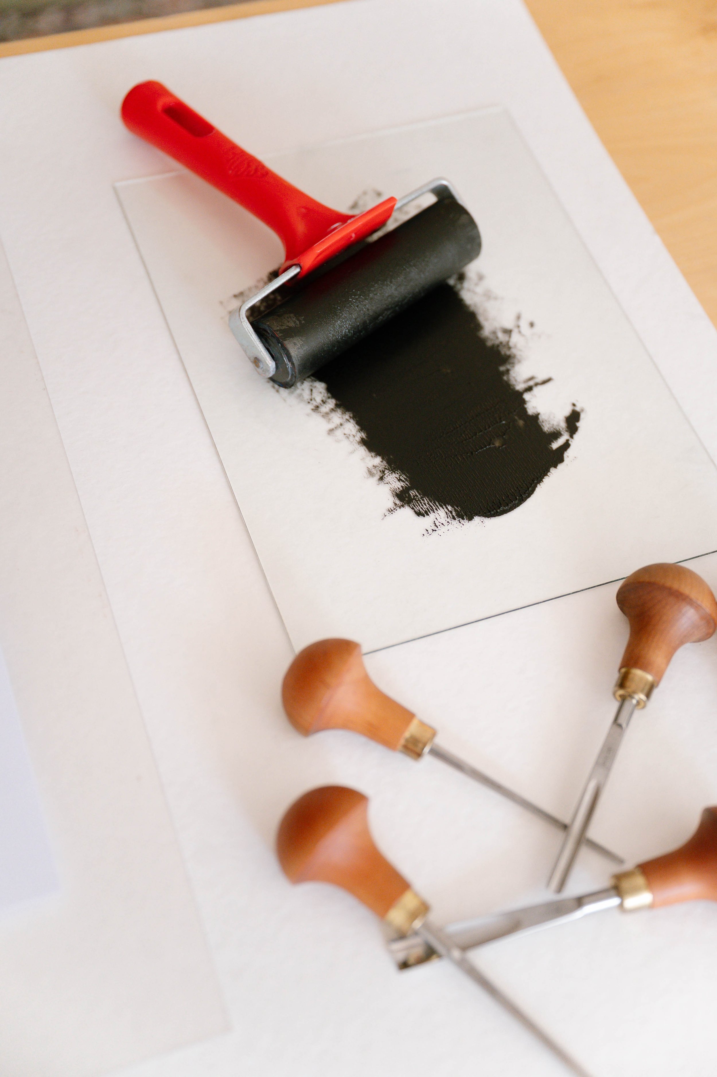 Atelier linogravure avec Expression Sauvage - Camille Lopez Photographie