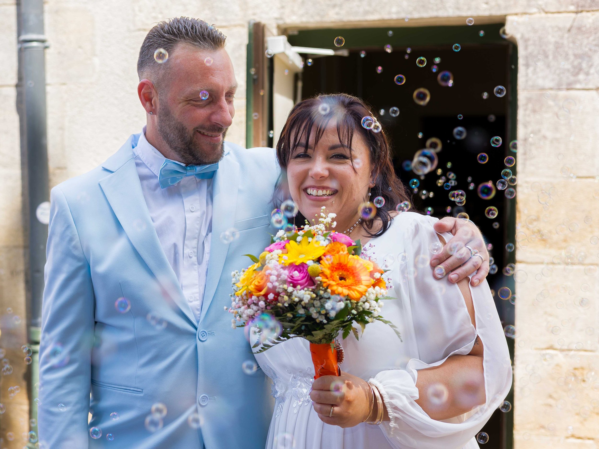 photo de mariage, photographie de mariage, photographe de mariage, couple de mariés, mariage romantique, photo de couple mariage, photo de mariage romantique, photo de mariage élégante, reportage photo mariage, photographe mariage professionnel, souv