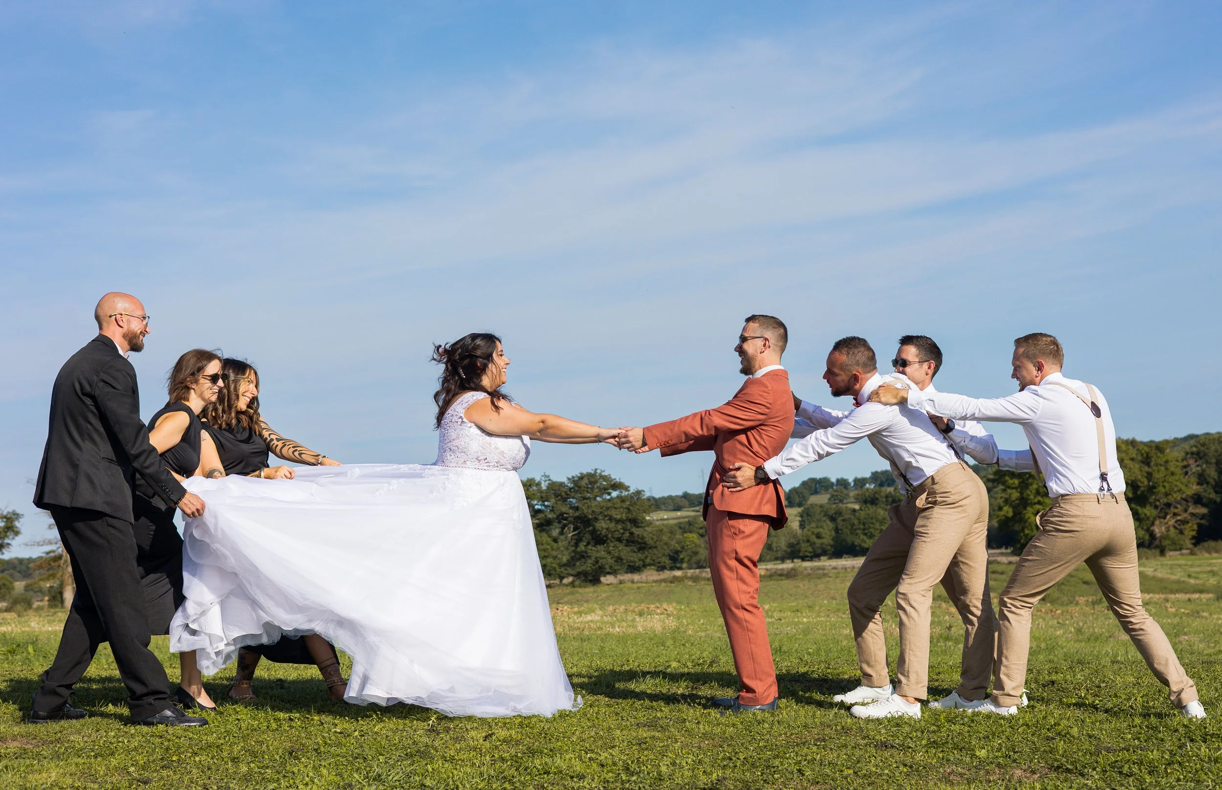photo de mariage, photographie de mariage, photographe de mariage, couple de mariés, mariage romantique, photo de couple mariage, photo de mariage romantique, photo de mariage élégante, reportage photo mariage, photographe mariage professionnel, souv