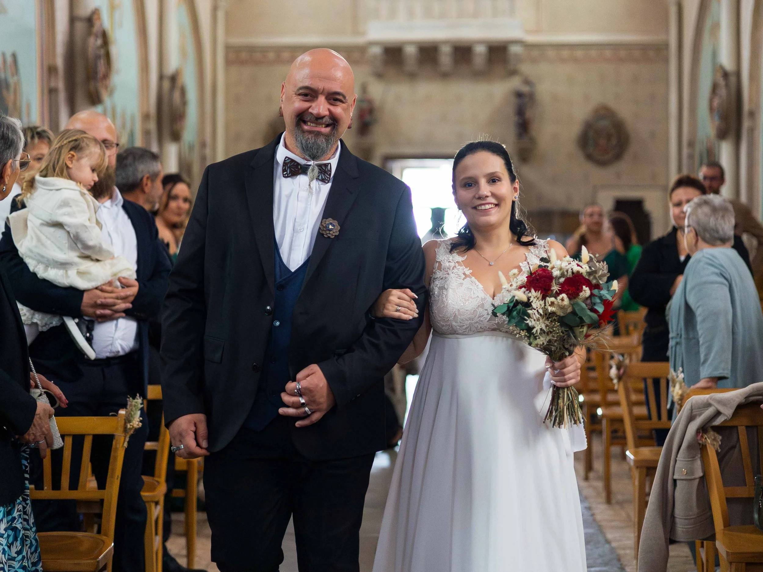 photo de mariage, photographie de mariage, photographe de mariage, couple de mariés, mariage romantique, photo de couple mariage, photo de mariage romantique, photo de mariage élégante, reportage photo mariage, photographe mariage professionnel, souv