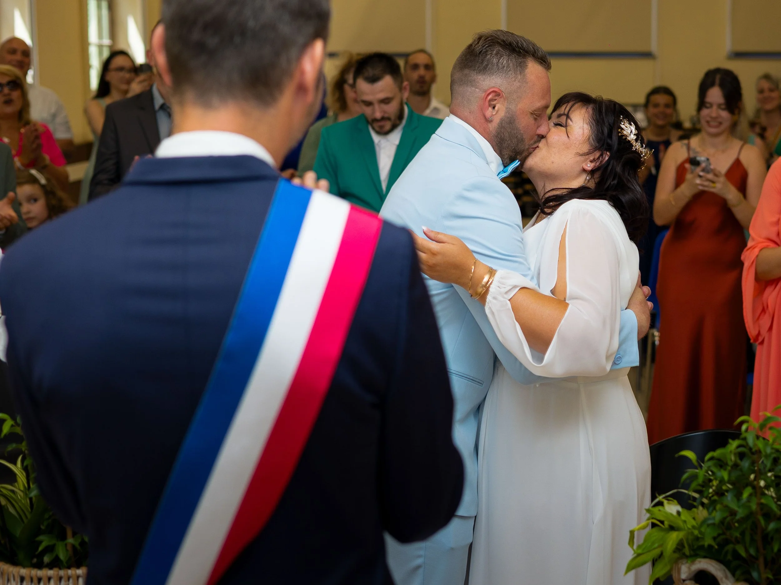 photo de mariage, photographie de mariage, photographe de mariage, couple de mariés, mariage romantique, photo de couple mariage, photo de mariage romantique, photo de mariage élégante, reportage photo mariage, photographe mariage professionnel, souv