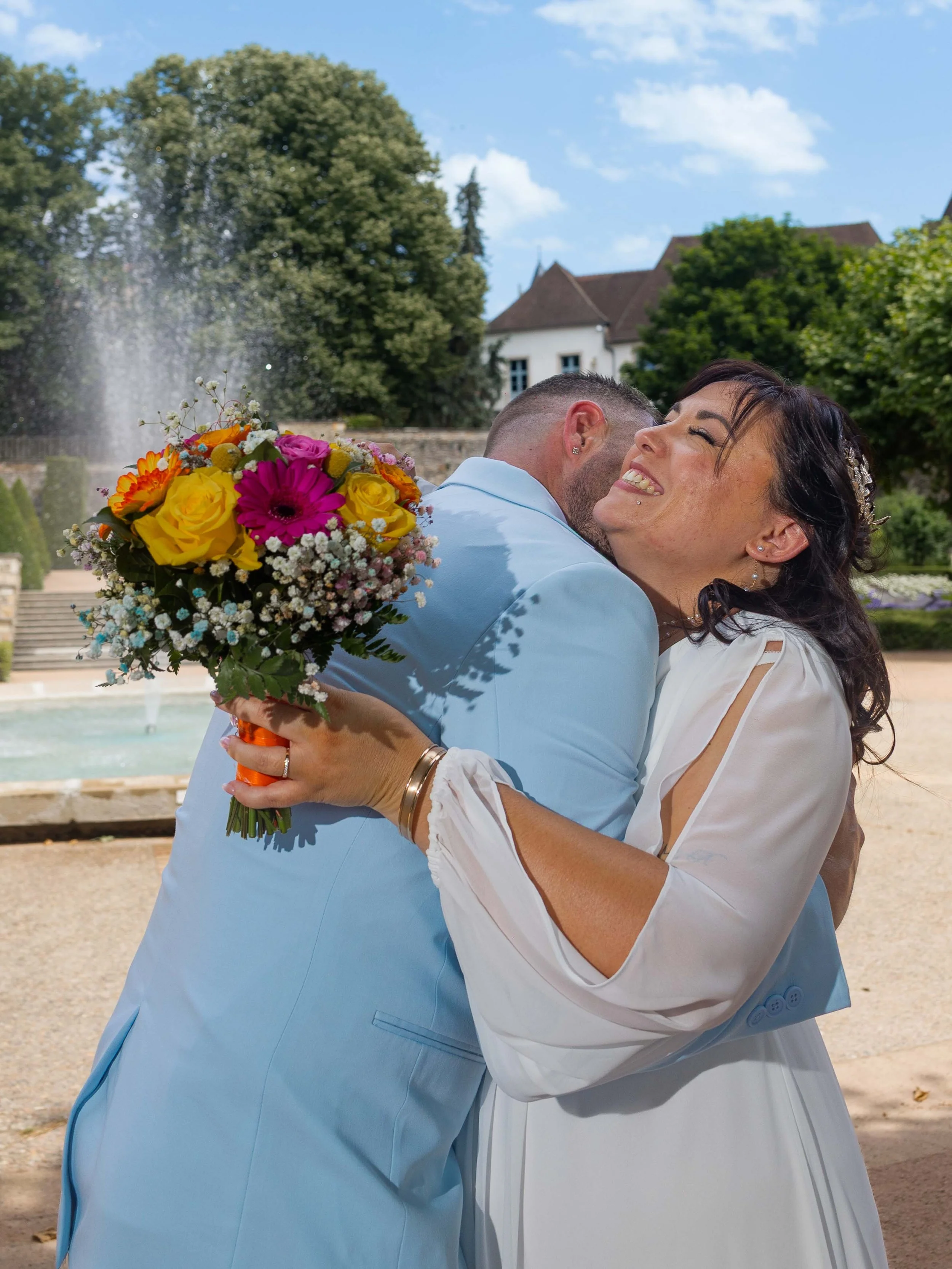 photo de mariage, photographie de mariage, photographe de mariage, couple de mariés, mariage romantique, photo de couple mariage, photo de mariage romantique, photo de mariage élégante, reportage photo mariage, photographe mariage professionnel, souv
