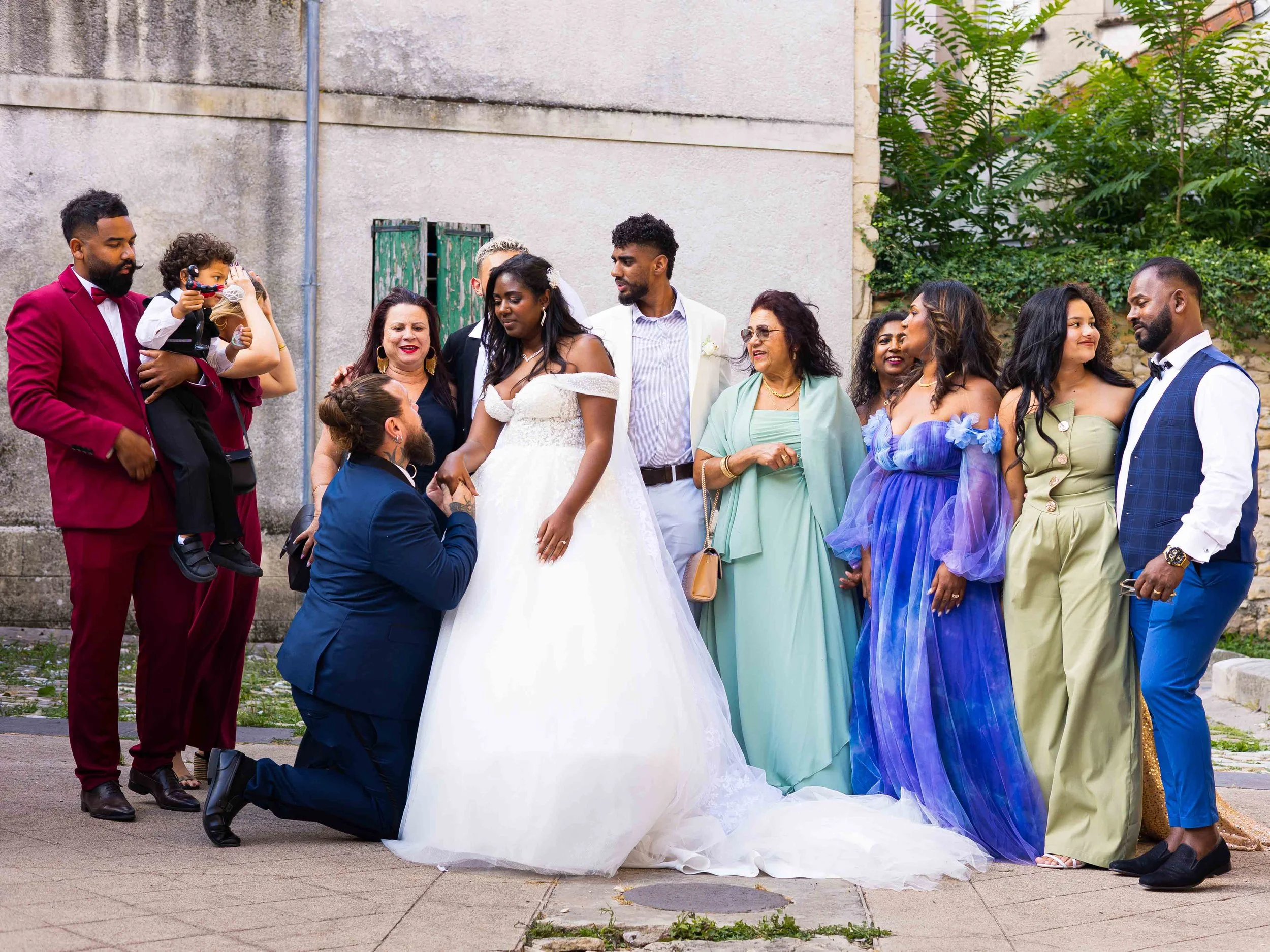 photo de mariage, photographie de mariage, photographe de mariage, couple de mariés, mariage romantique, photo de couple mariage, photo de mariage romantique, photo de mariage élégante, reportage photo mariage, photographe mariage professionnel, souv