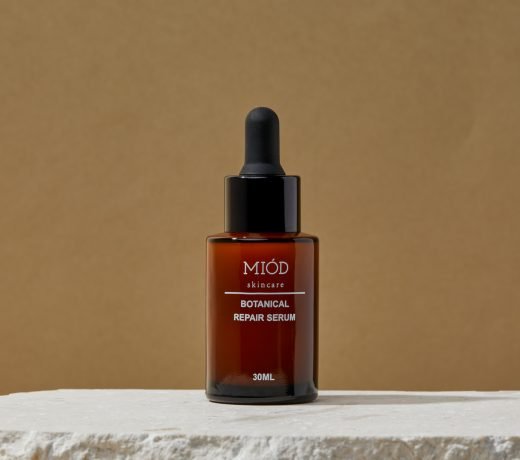 BOTANICAL REPAIR SERUM