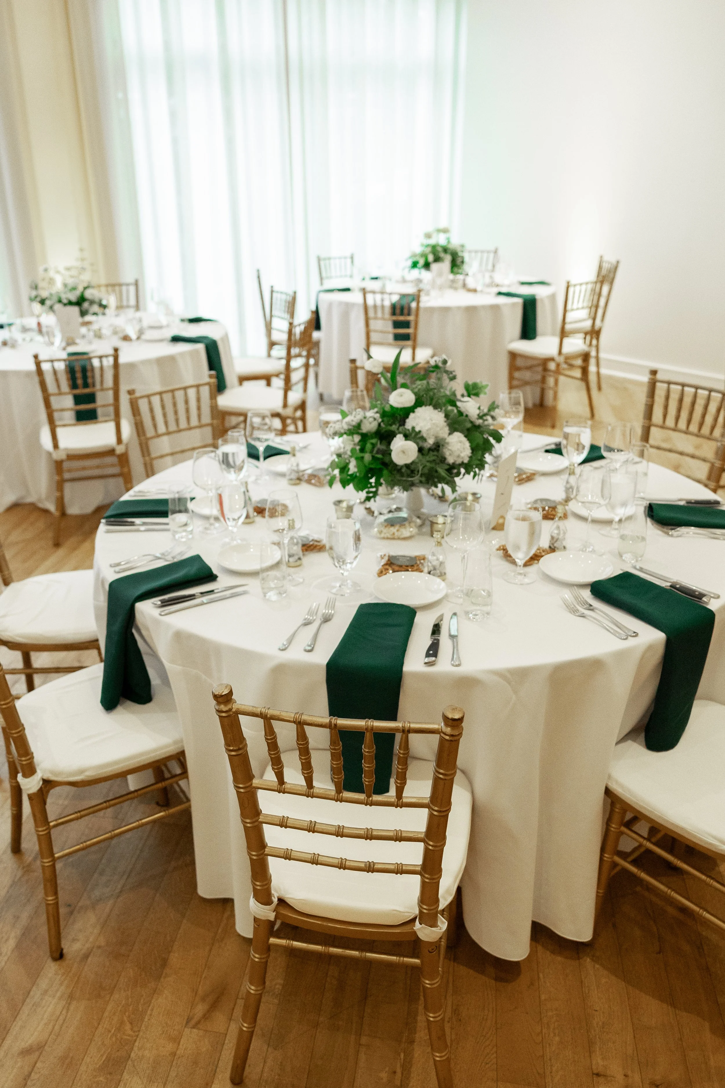 CarlyandPatsWedding_10ReceptionDecor_0573.jpg