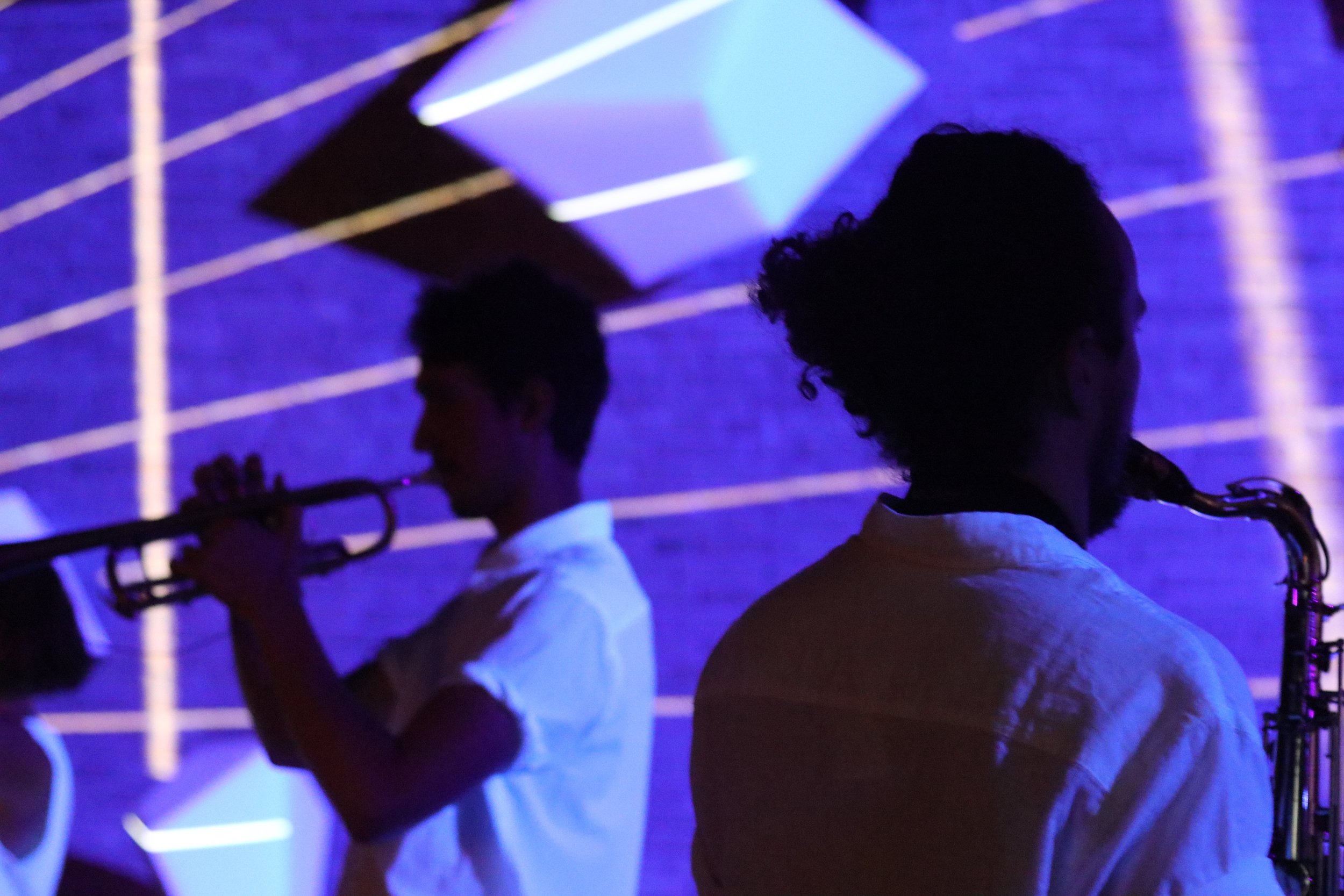 Premiere of "Re-cognize me" by Pablo Garretón. At Centre Court Festival in Köln. Here duet with Chris Collins on the trumpet