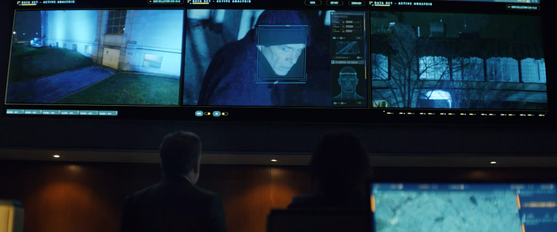 Cope S01E05 61 - Control Room (0-36-06-14).png