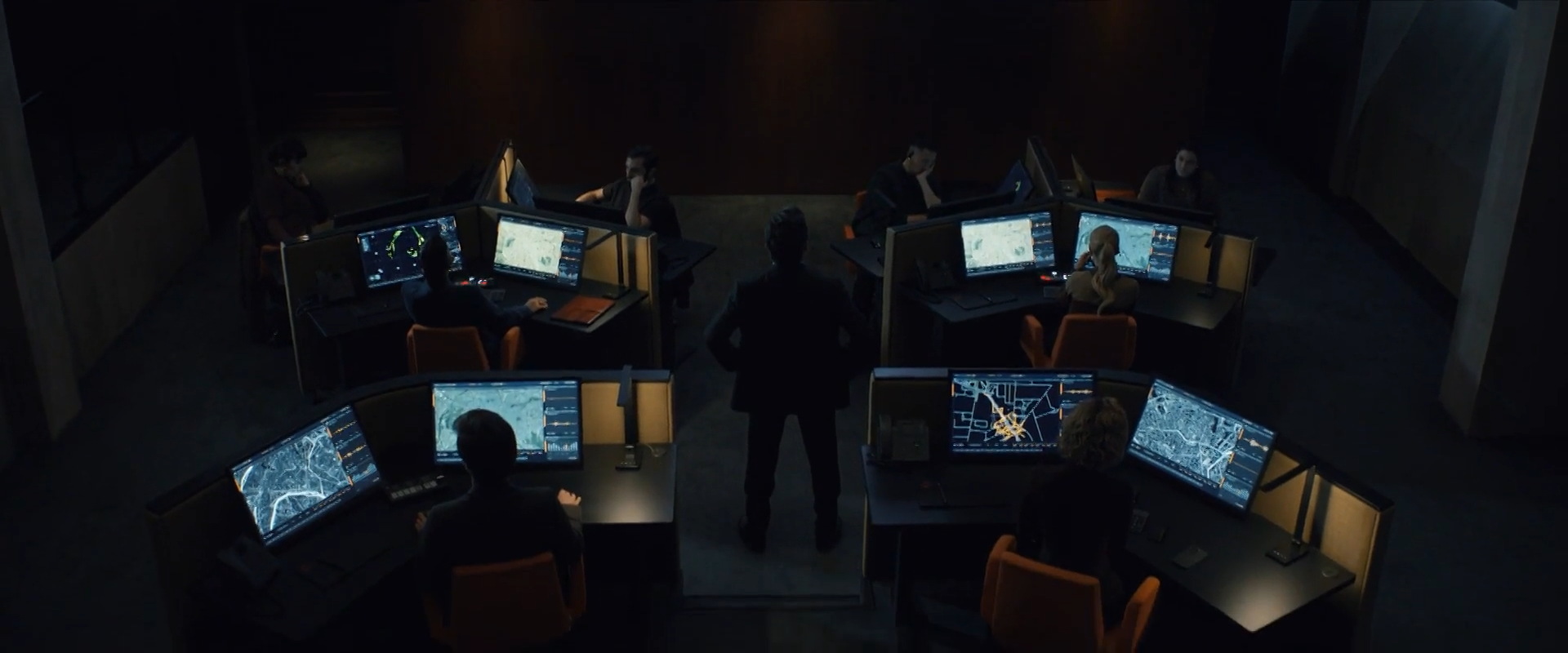 Cope S01E06 01 - Control Room (0-08-56-02).png