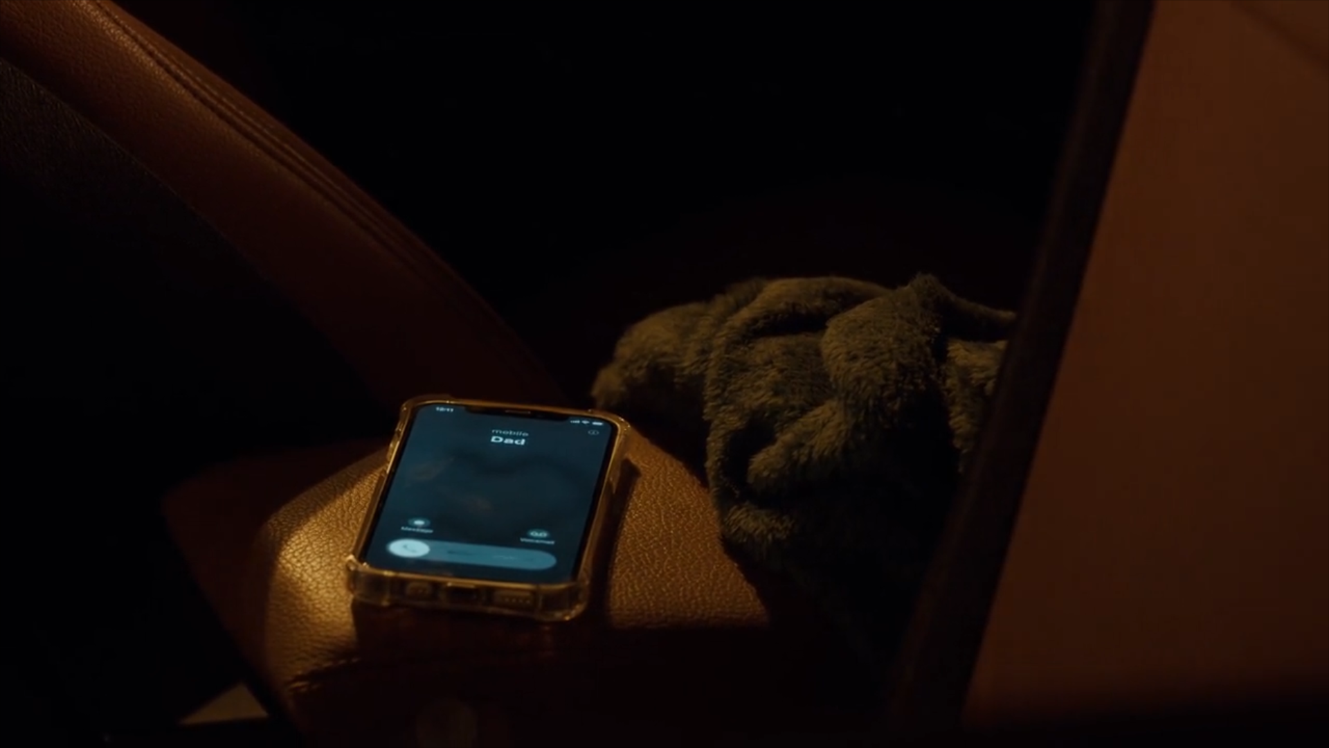 GG_S03E06_Clip13_00174.png