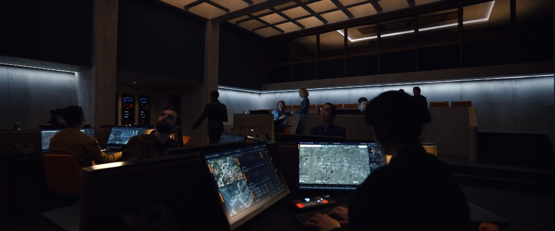 Cope S01E01 25 - Control Room (0-18-13-18).png