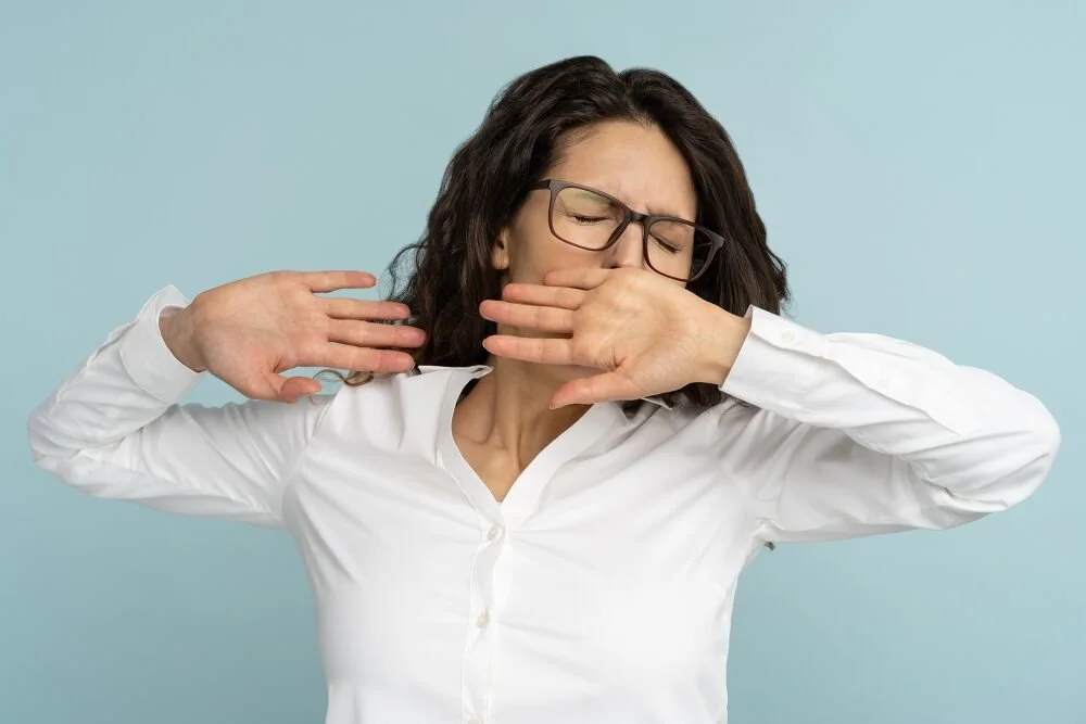 HOW SLEEPING TOO LITTLE MAY KEEP YOU FROM LOSING WEIGHT