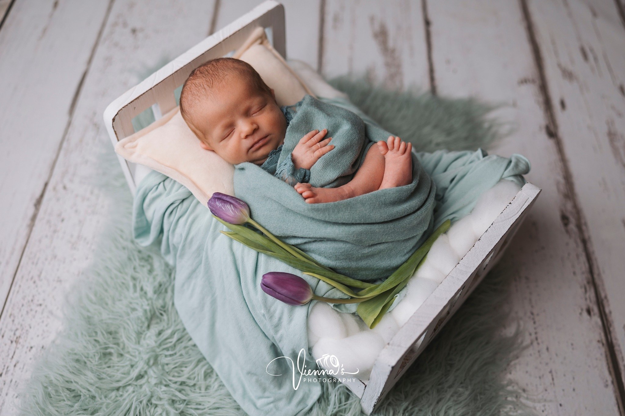 Dit prachtig kleintje mogen vastleggen. Wat blijft mijn vak toch prachtig! 🥰

Ben jij pas bevallen en wil jij ook een prachtige shoot van je newborn! Stuur me dan gerust een berichtje! Of ben je nog zwanger en wil je alvast een plekje reserveren, wa