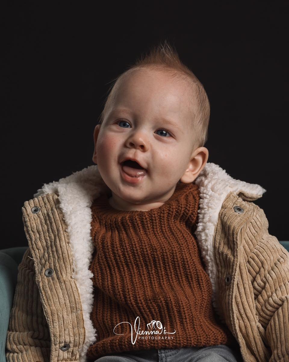 Wat zeggen jullie is binnenkort weer tijd voor portret mini&rsquo;s? 
Wil jij meer informatie hierover ontvangen, typ dan in de comment van deze foto &ldquo;SMILE&rdquo; en ik zal je hier meer informatie over toesturen 😋😋