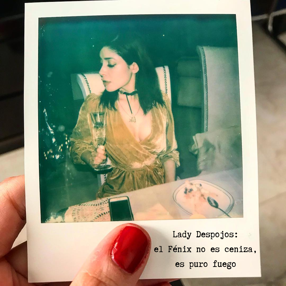 Lady Despojos el Fénix no es ceniza, es puro fuego.png