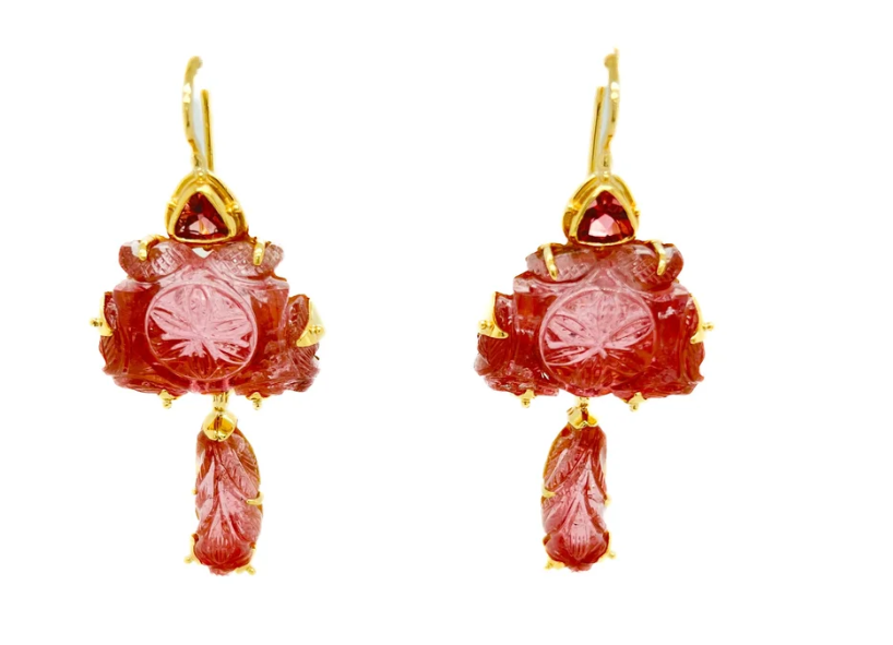 Is Jewelry a Wise Choice for a Great Valentine's Day Gift?  