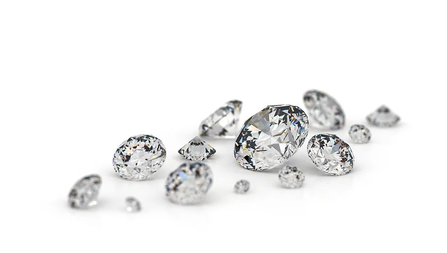 How Much Should I Spend on a Diamond Engagement Ring?