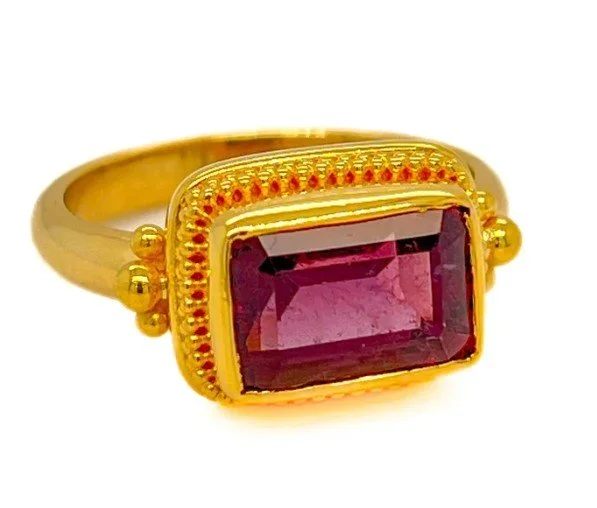 How Do I Choose a Custom Jeweler in Santa Fe?