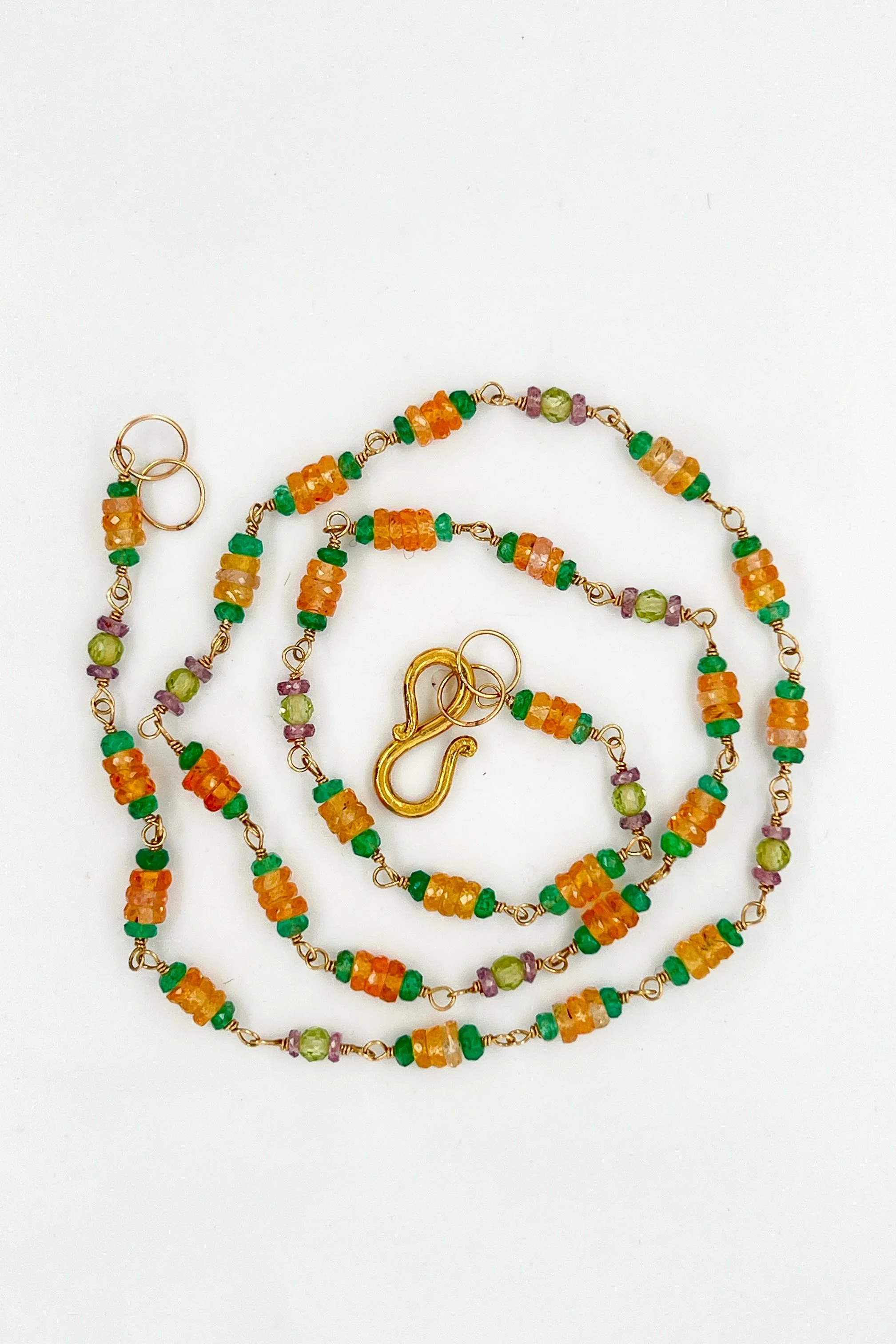 Emerald,Spersatite,Sapphire and Peridot Bead Necklace