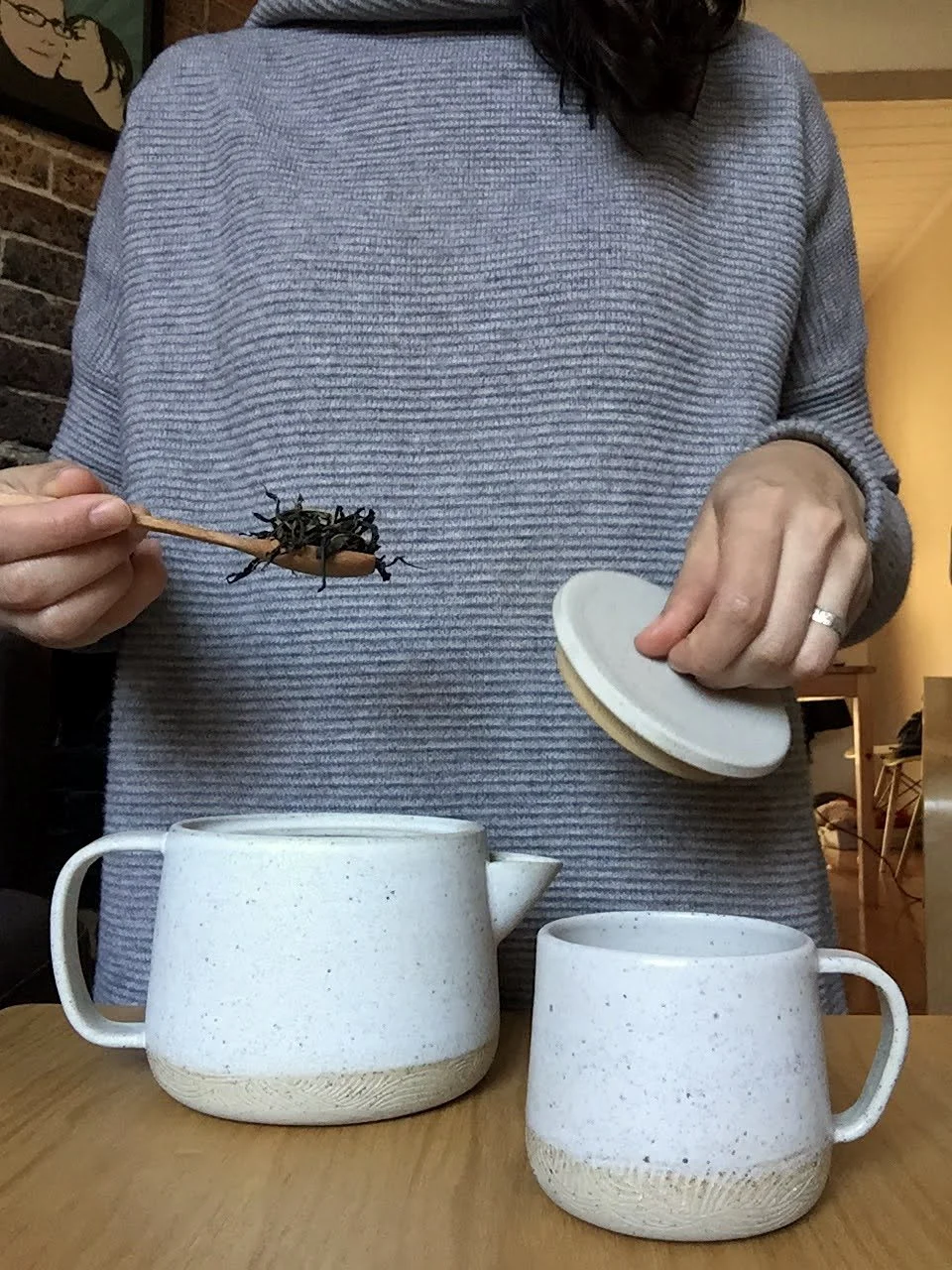 Julieta Ceramics_ tea moment 1.JPG