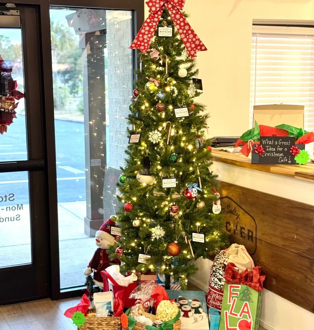 We&rsquo;re grateful for our amazing customers this holiday season! Merry Christmas from your local butcher! 🎄