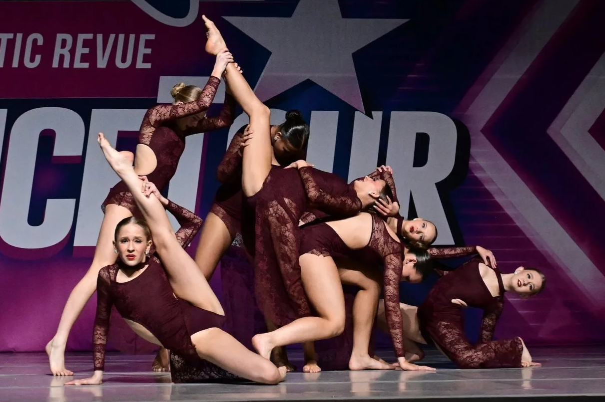 Act463_TheViewBetweenVillages_UnitedDanceCollective_DSC_0221.png