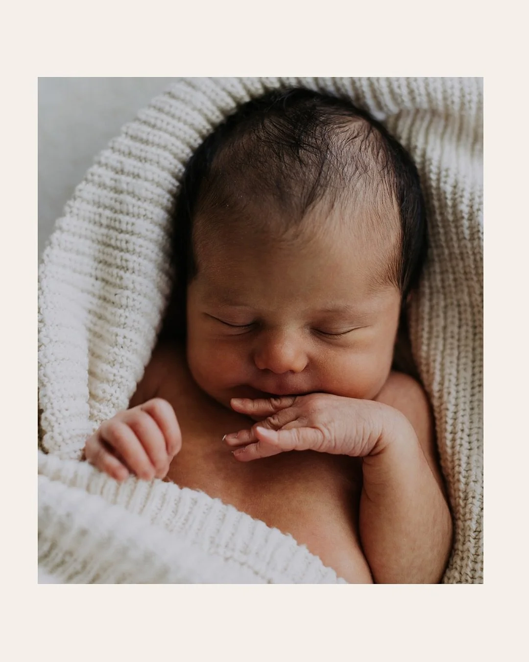TEENY TINY SQUISH.
How utterly perfect you are little one xx

#wollongongphotographer #wollongongnewbornphotographer #wollongongbabyphotographer #wollongongmums #wollongongfamilyphotographer #newbornphotography #sydneynewbornphotographer #sutherlands