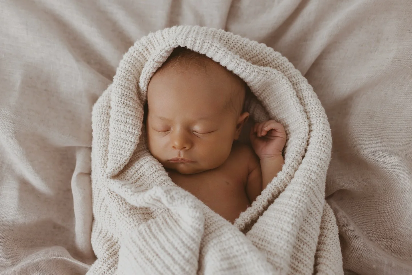 OH SWEET JONI..
What a gift you are.

#wollongongphotographer #wollongongbabyphotographer #wollongongmums #sydneynewbornphotographer #southcoastphotographer #southcoastfamilyphotographer #photographystudio #wollongongstudiophotography #wollongongphot