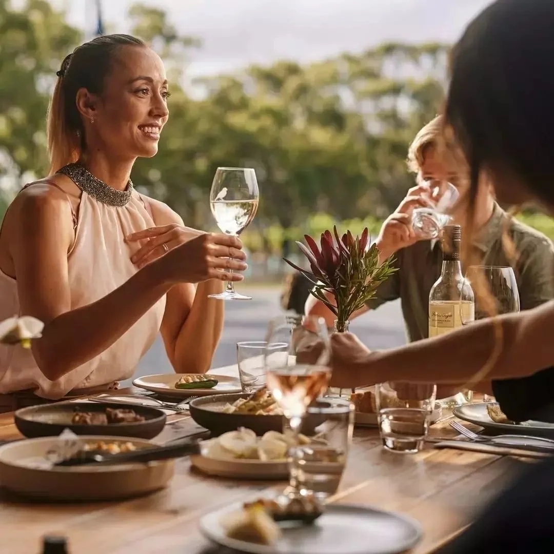 It's your last chance to book our Smoke &amp; Vines dinner event with @bechardywines&nbsp;🍷 

Join us on Thursday 20th June at 6:30pm for @chefsimonsandall's comfort food menu of toasted and smoked dishes, expertly paired with a selection of six win