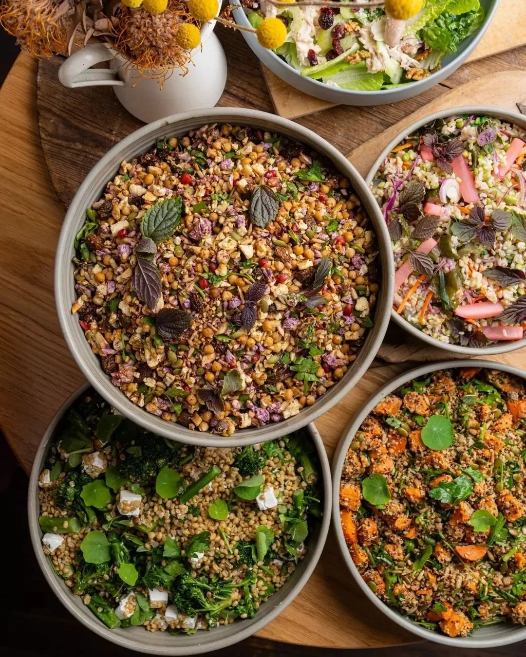 From a classic Waldorf, a Poke inspired salad with edamame and picked cucumber, to seasonal favourites like our Roasted vegetable salad with sweet potato, carrot and quinoa, reaching your 5 a day goals has never been easier.

Enjoy fresh as they are 