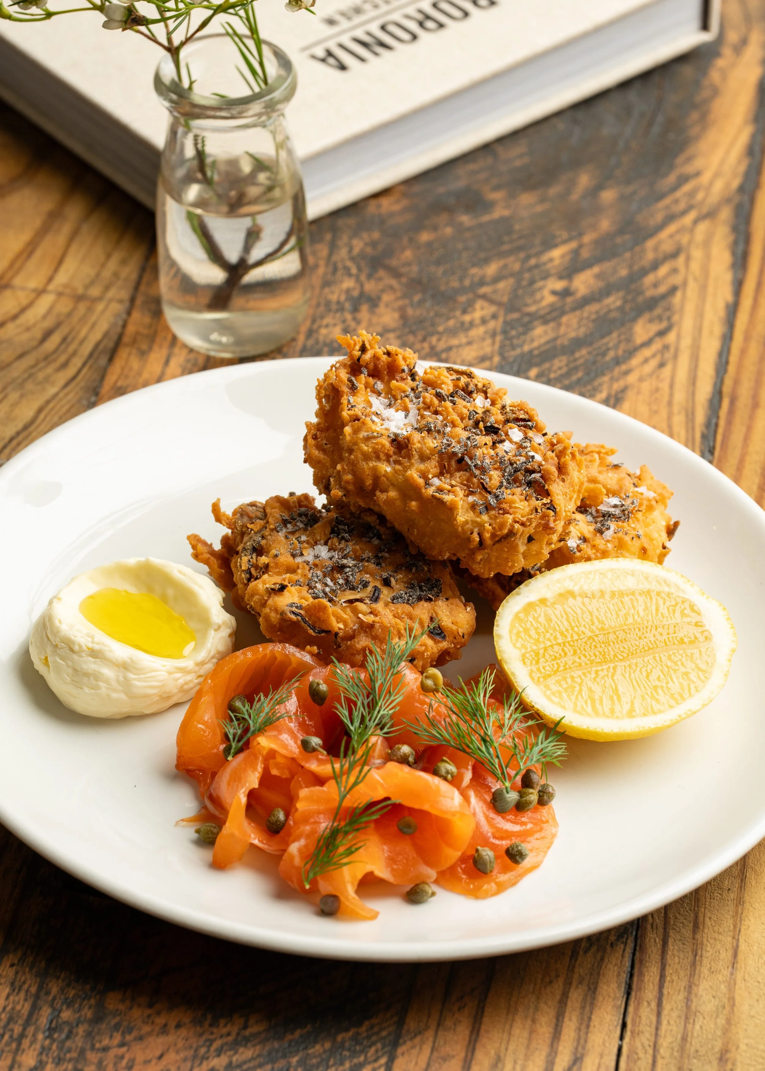 BoroniaKitchen_LeighGriffiths-1.jpg