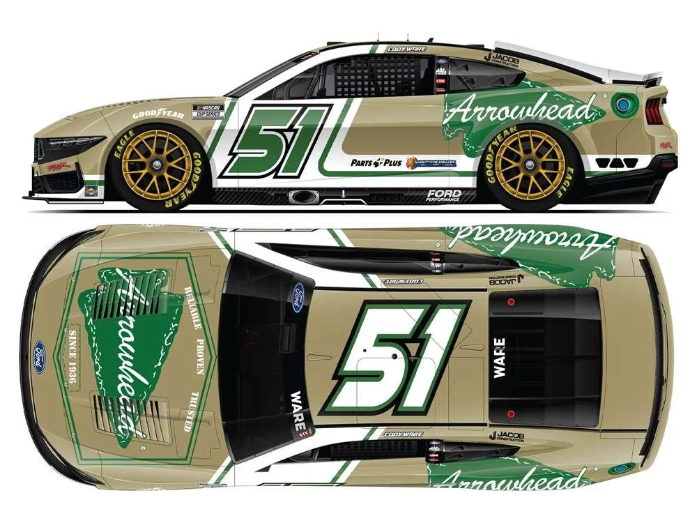 NASCAR ＃77 DALE EARNHARDT  超希少 Dale Earnhardt Sr.'s 1977 Chevrolet Nova NASCAR Racer Is for