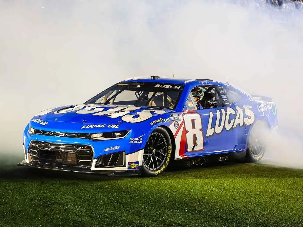 ($94.95) *Preorder* Brexton Busch 2026 Lucas Oil Kyle Busch Tribute Burnout 1:24 Flash Coat Silver Nascar Diecast