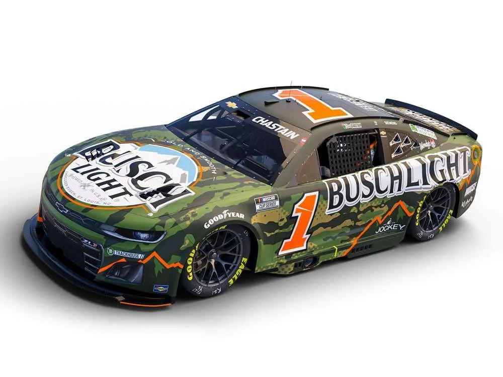 ChastainR-Busch-Light-Camo-2025.jpg