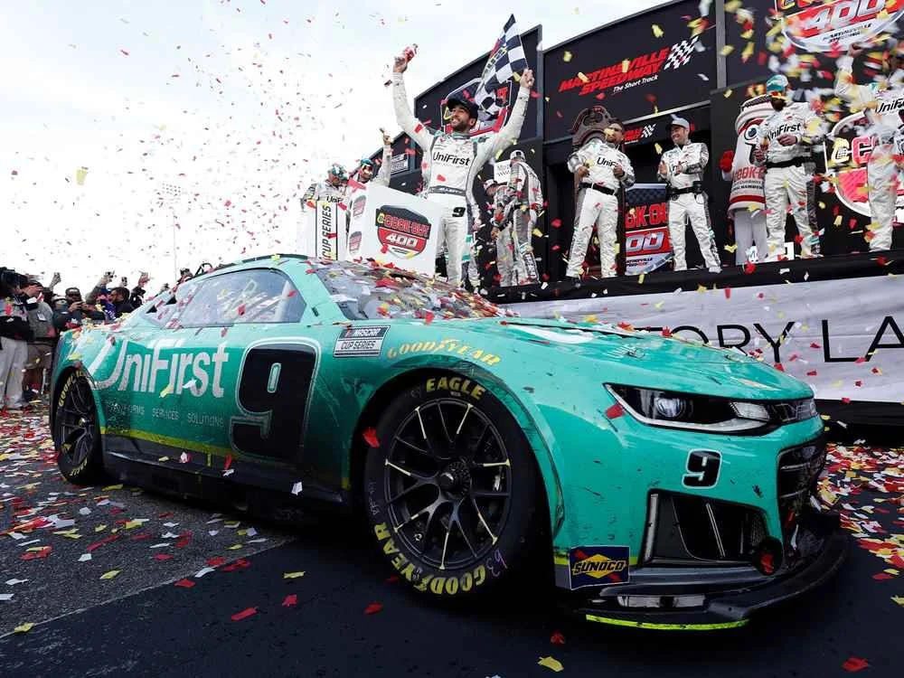 ($94.95) *Preorder* Chase Elliott 2026 UniFirst Martinsville 3.29.26 Race Win 1:24 Flash Coat Silver Nascar Diecast