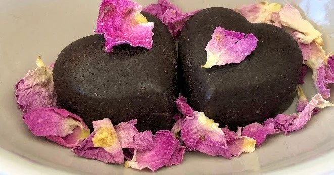 Homemade chocolates with rose petals