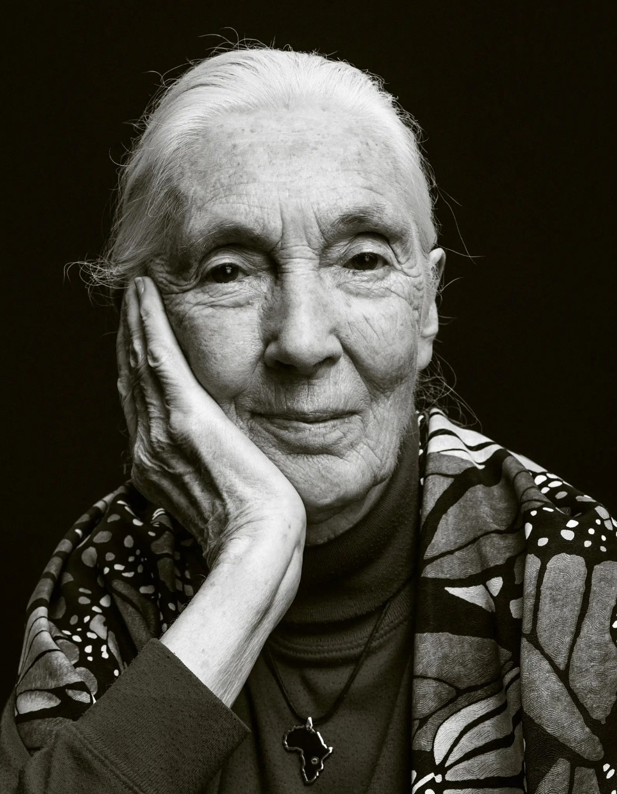 Honoring the late, great Dr. Jane Goodall @janegoodallinst 
✨❤️🐒🙋🏼&zwj;♀️
When we started Powerful Ladies, I made a list of women who I saw as the North Stars we could use to guide our vision. Jane Goodall was the first name my list. Yes, she was 