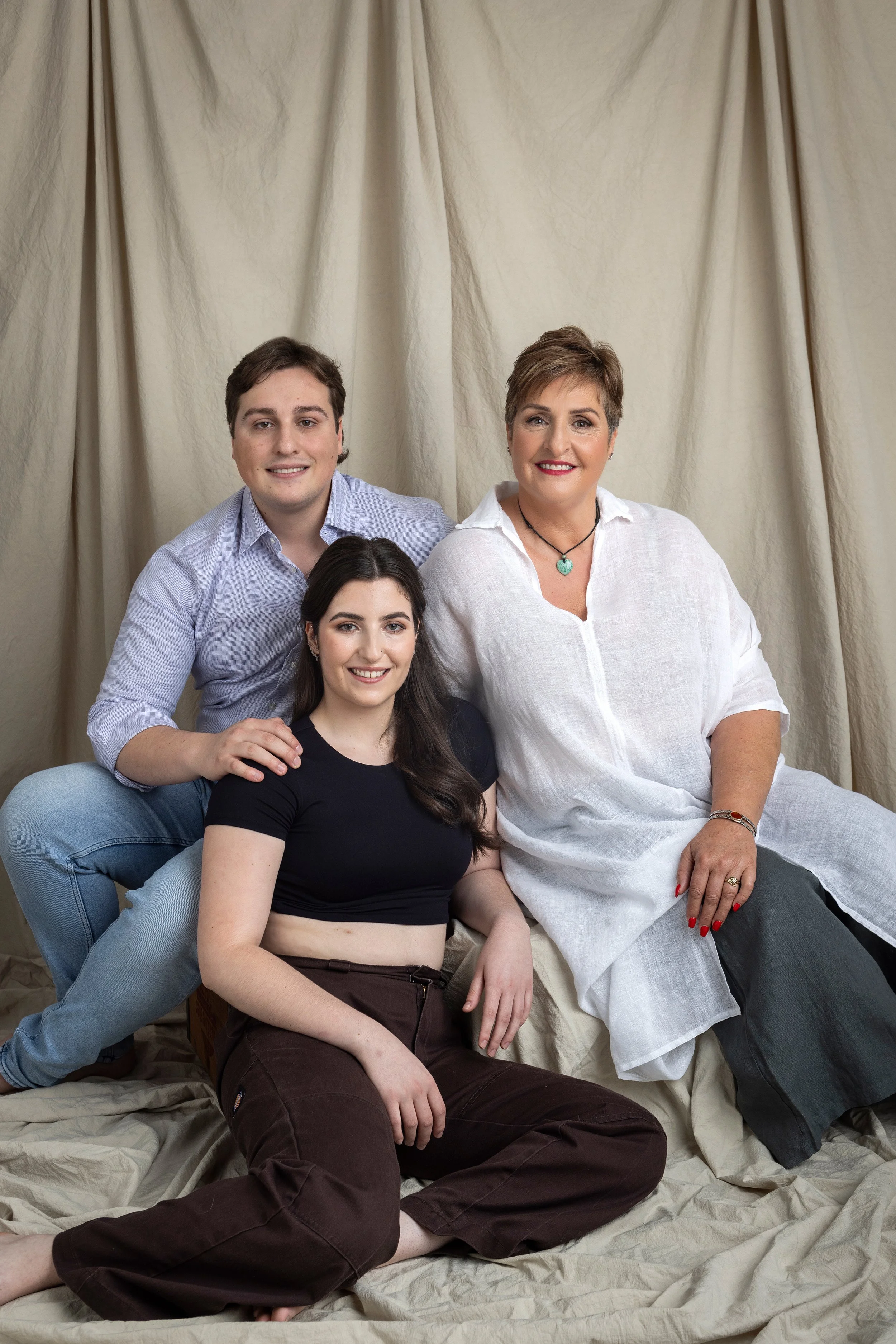 SimplyGray_Niki Petousis_WW_2024_F-20.jpg