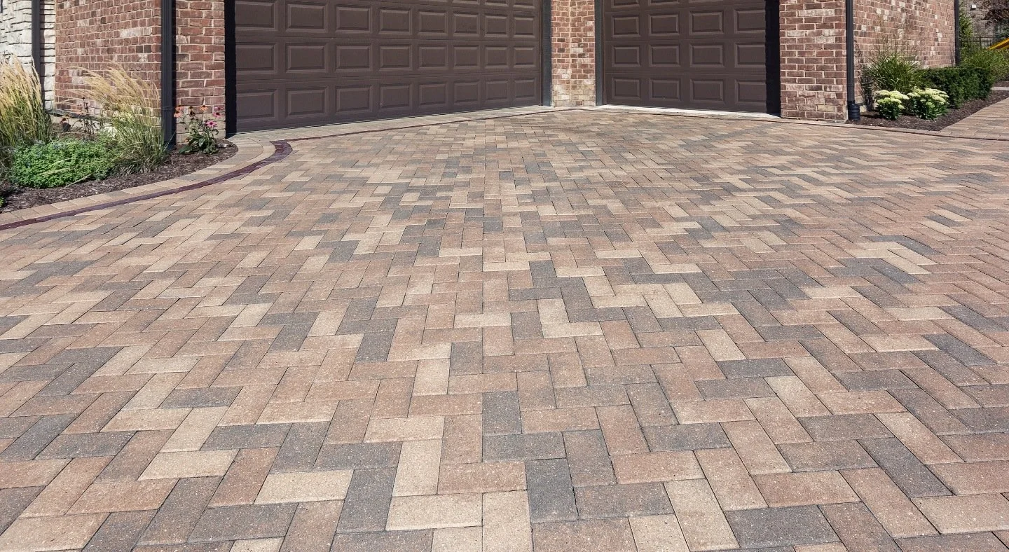 Paver driveway in Marengo, IL