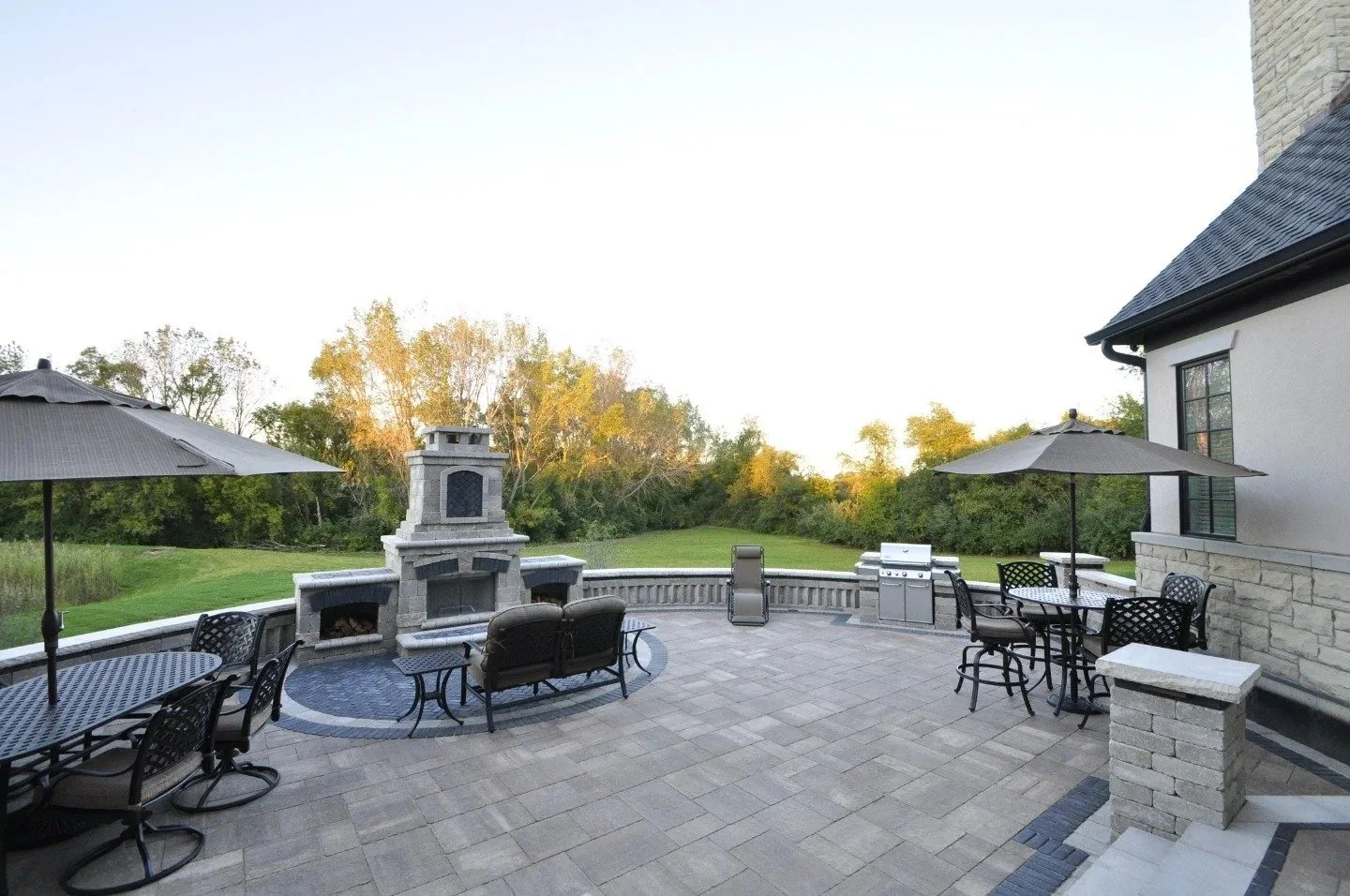 What to Look for in an Outdoor Fireplace Installation in Marengo, IL