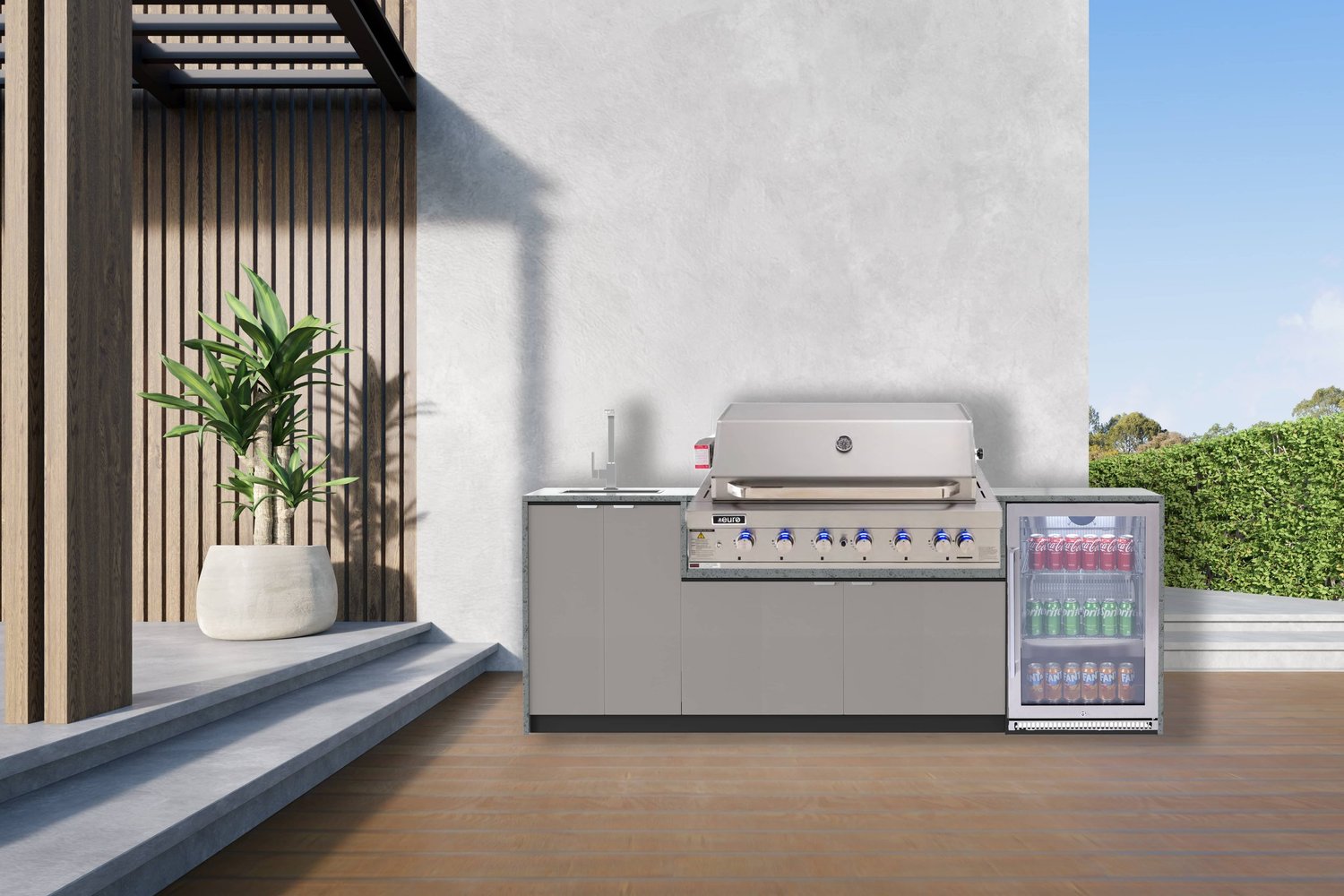 The San Marino outdoor kitchen in a lifestyle setting