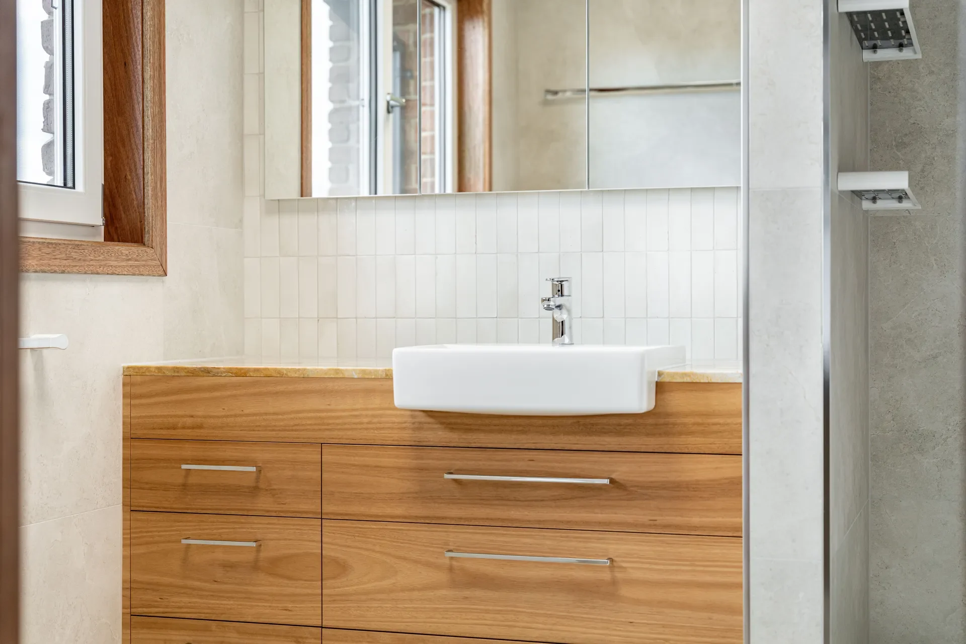 Vanity&LinenJoineryCalwell-Asmbl (11).webp