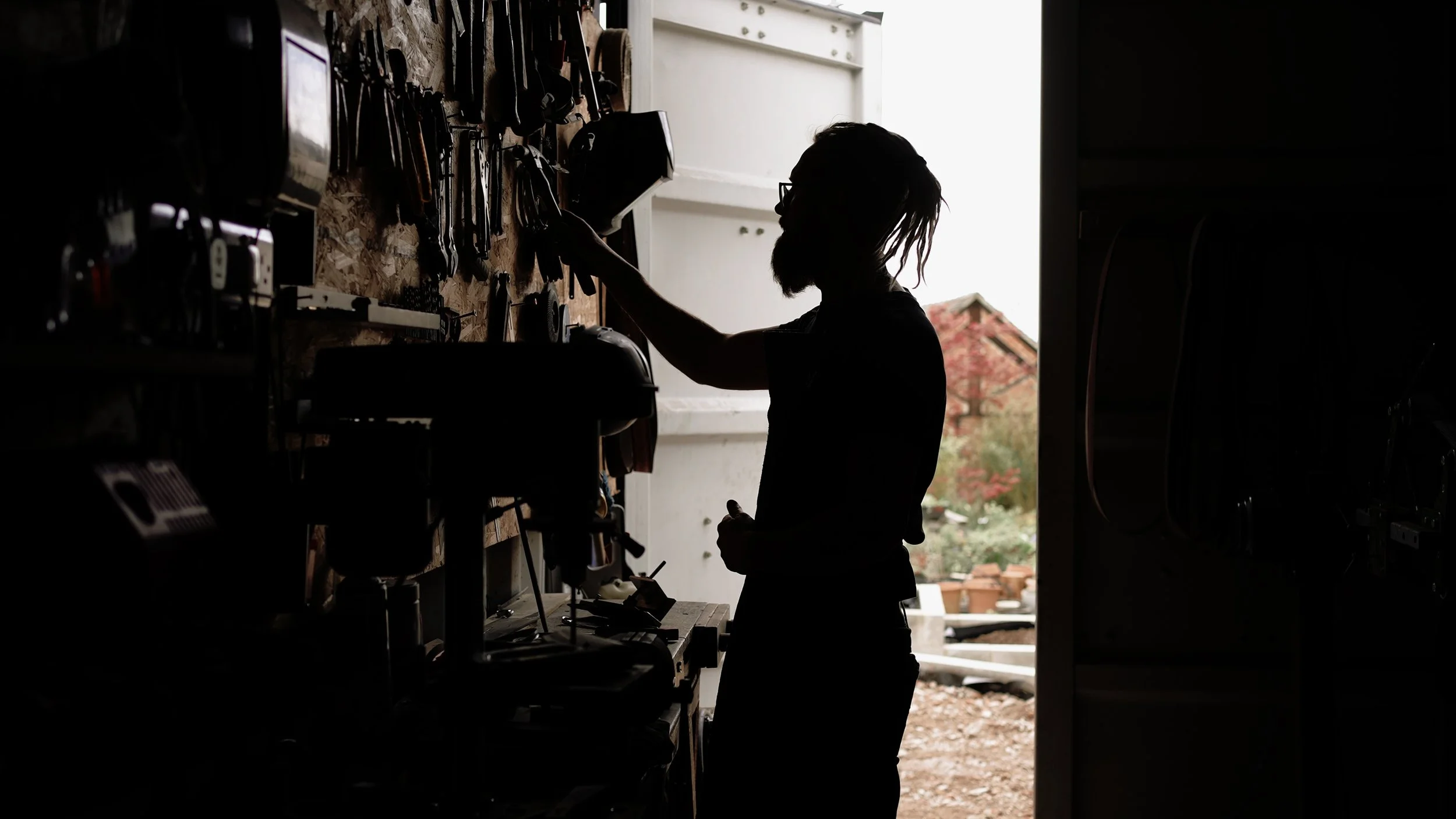 Skreppa Knives Screengrabs - 2.jpg