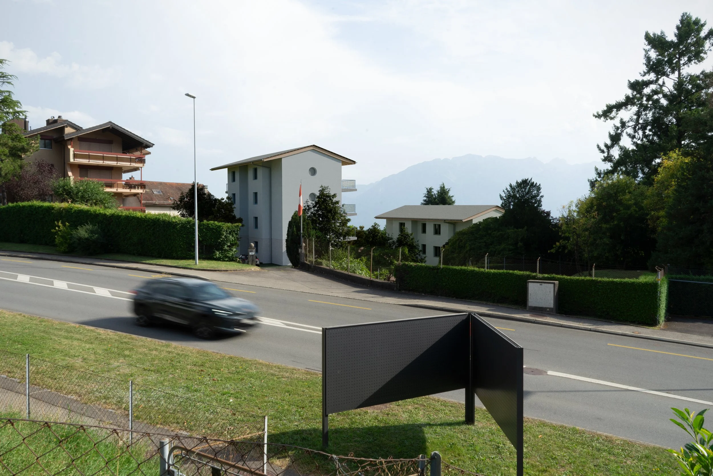 Corsier - Route Châtel provisoire.jpg