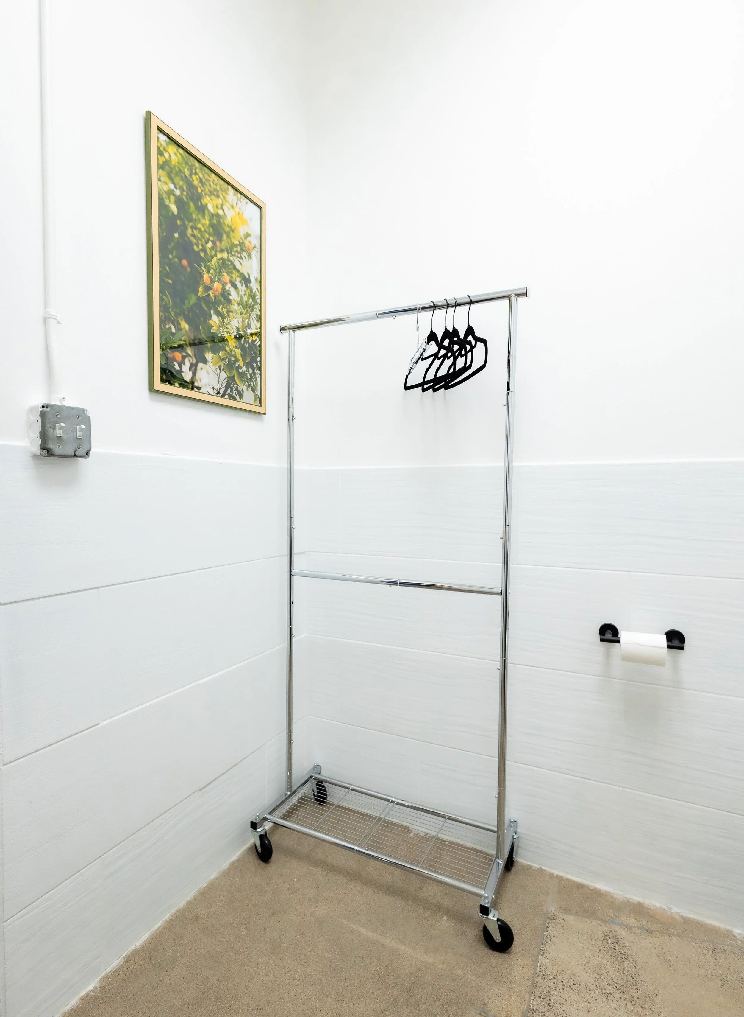 Studio_Bathroom-7.jpg