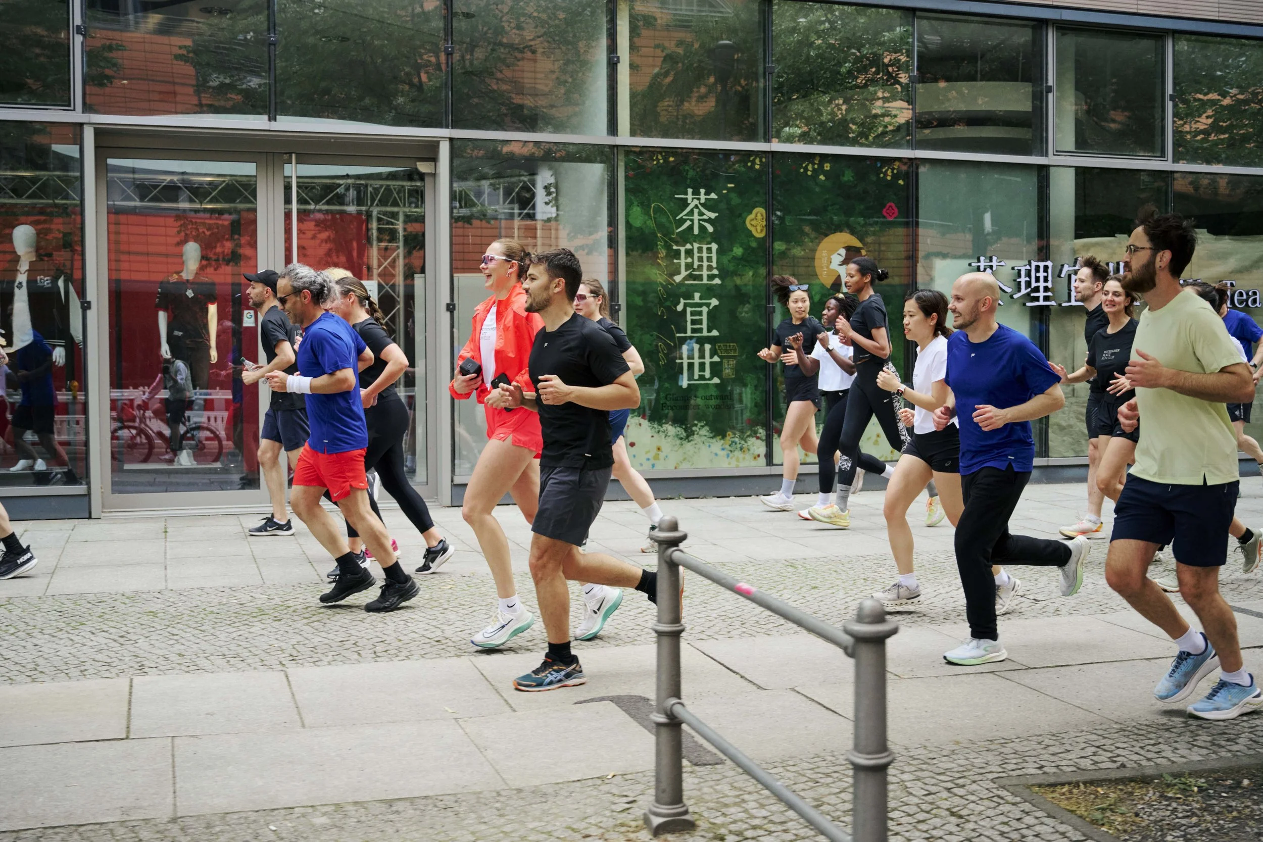 20250527_Potsdamer_Platz_RunningClub_361-min.jpg